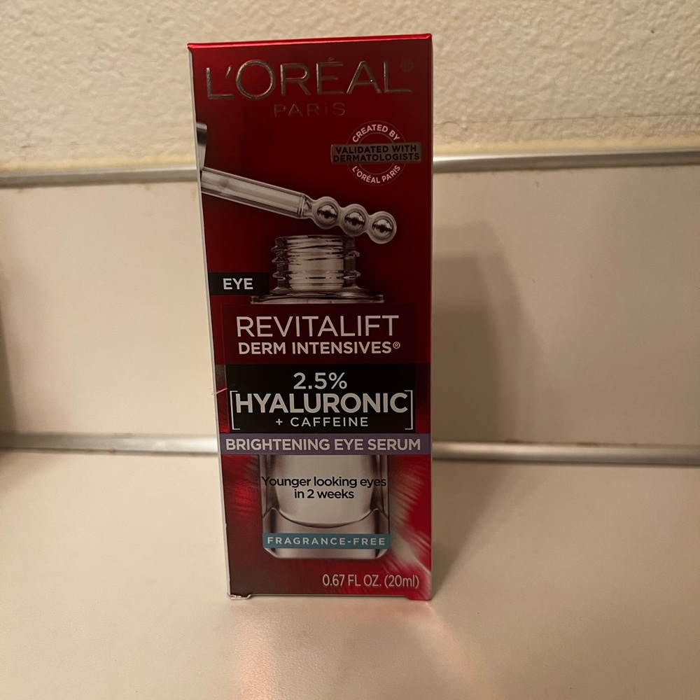 L'Oreal Paris Revitalift Derm Intensives Hyaluronic Acid Caffeine Eye Serum